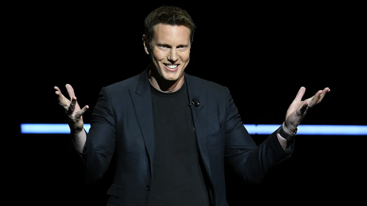 Девід Еллісон обіцяє 30 фільмів на рік і 45-денне вікно прокату для Paramount image